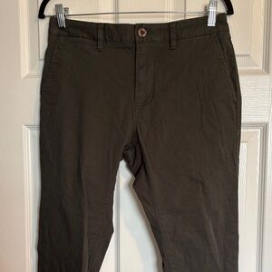 The Normal Brand men’s dark green chino pants size 29